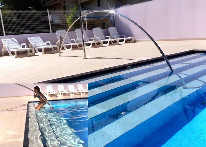 Modern Retreat With Terrace Near The Daire